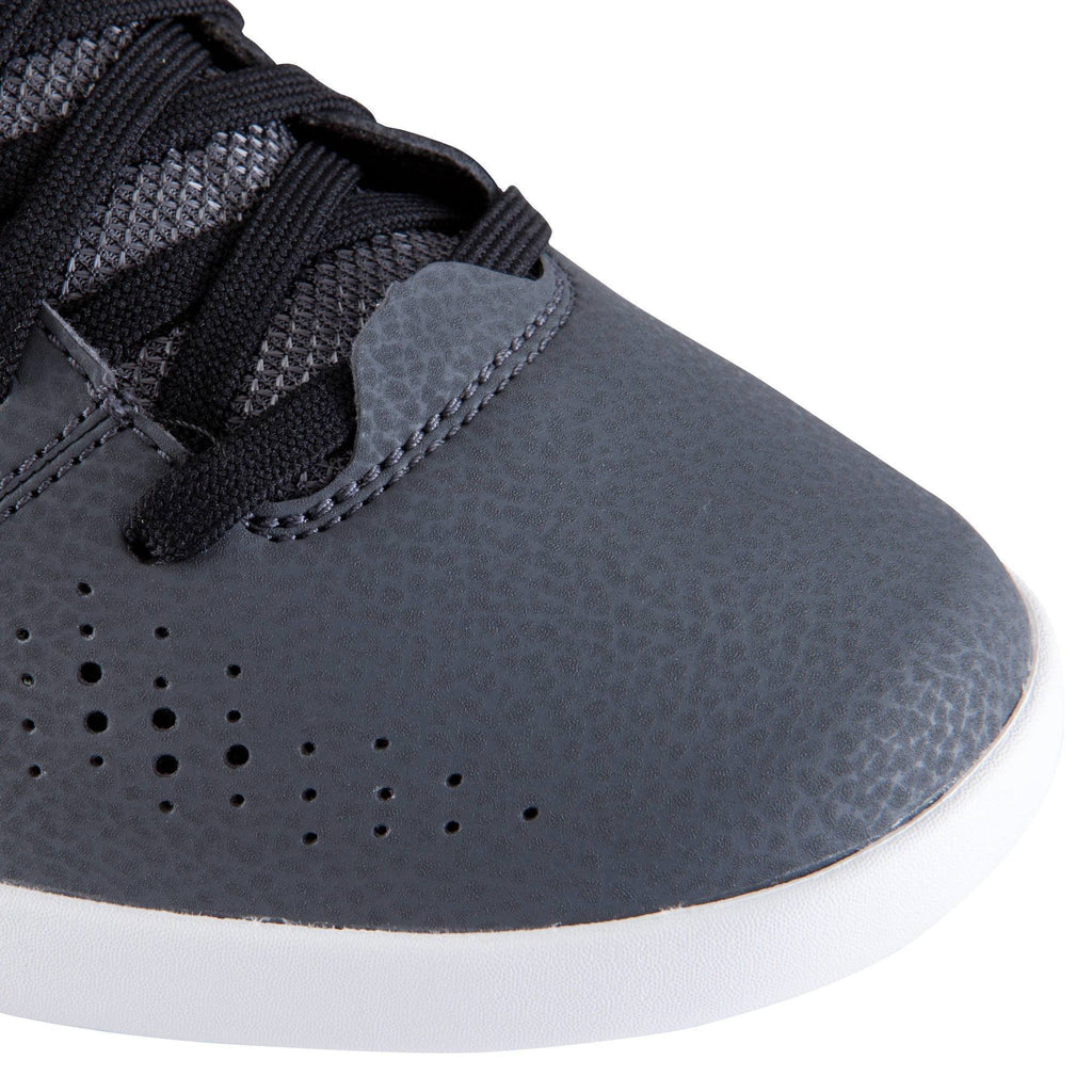 Basketball Shoes Strong 300 II